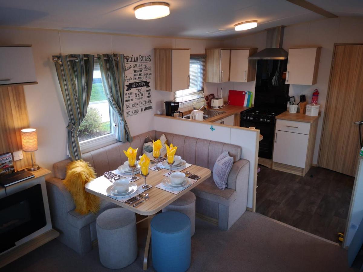 Hot Tub Hols 61 Kingfisher Court Ξενοδοχείο Tattershall Εξωτερικό φωτογραφία