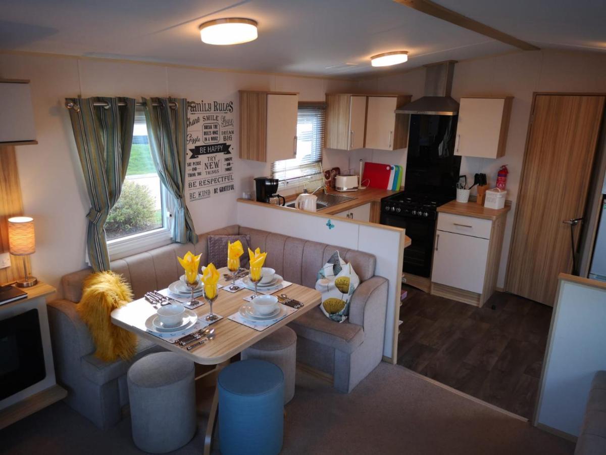 Hot Tub Hols 61 Kingfisher Court Ξενοδοχείο Tattershall Εξωτερικό φωτογραφία